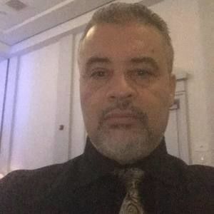 Meet your Posher, Juan